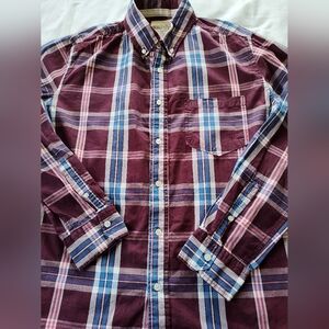 AEROPOSTALE Men's Button Up Shirt. Size Medium. Long Sleeves.